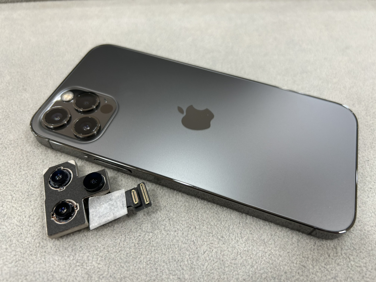 【iPhone12Pro】背面カメラ交換【データそのまま即日修理！】