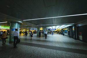 横浜駅地下