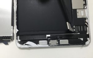 iPad mini5 ガラス割れ+液晶不具合修理について